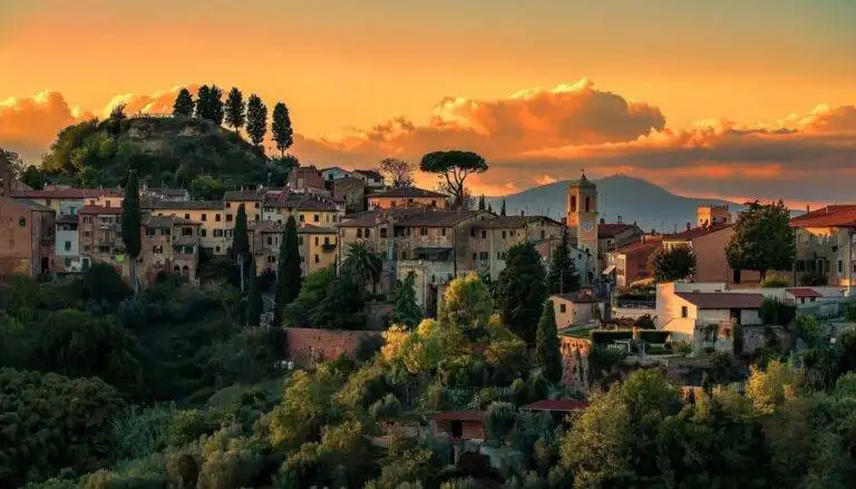 1 Euro House Tuscany 2023-2024